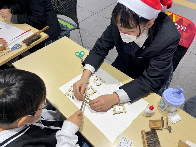 【大阪府立布施工科高等学校×西日本旅客鉄道株式会社（JR西日本）】 「駅で工科高校ものづくりワークショップ！！」を開催