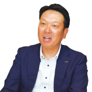 尾崎 伸弥