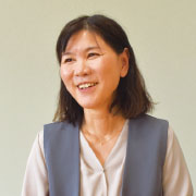 吉岡 陽子