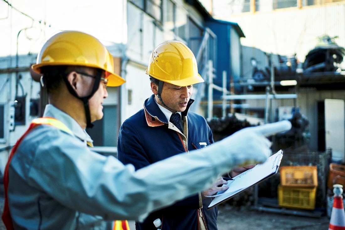 災害現場を支える京セラスマートフォン――自治体で進む公共安全モバイルシステムの導入事例3選