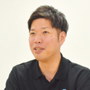 又吉 航也