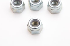 ナイロンナット