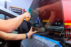 自動車用遮熱フィルム