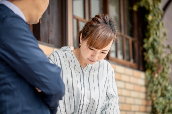 仕事をクビになる夢の意味とは 夢の診断を分かりやすく解説 Rolmy