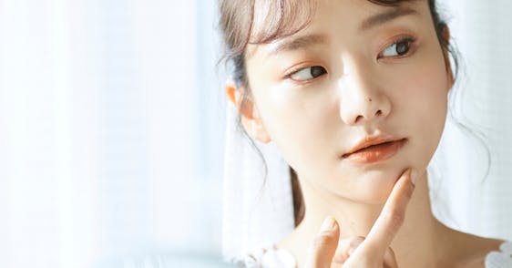 美人は顔にほくろが多い モテ度アップの魅力的なほくろを徹底解説 Rolmy 美人は顔にほくろが多い モテ度アップの魅力的なほくろを徹底解説 Rolmy