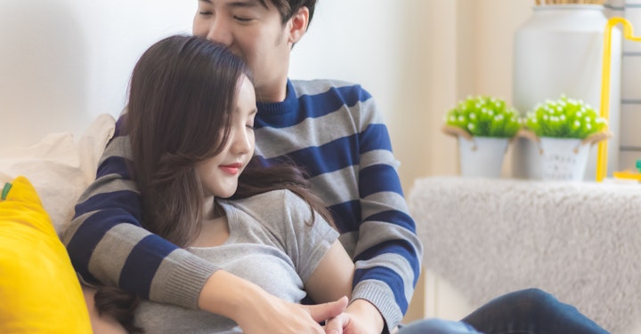 好きな人と両想いになる方法は 片想いの彼を振り向かせる5つのコツ Rolmy 好きな人と両想いになる方法は 片想いの彼を振り向かせる5つのコツ Rolmy