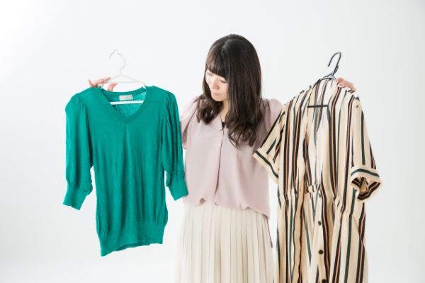 おうちデートは服装が超重要 彼をときめかせる春夏秋冬コーデとは Rolmy