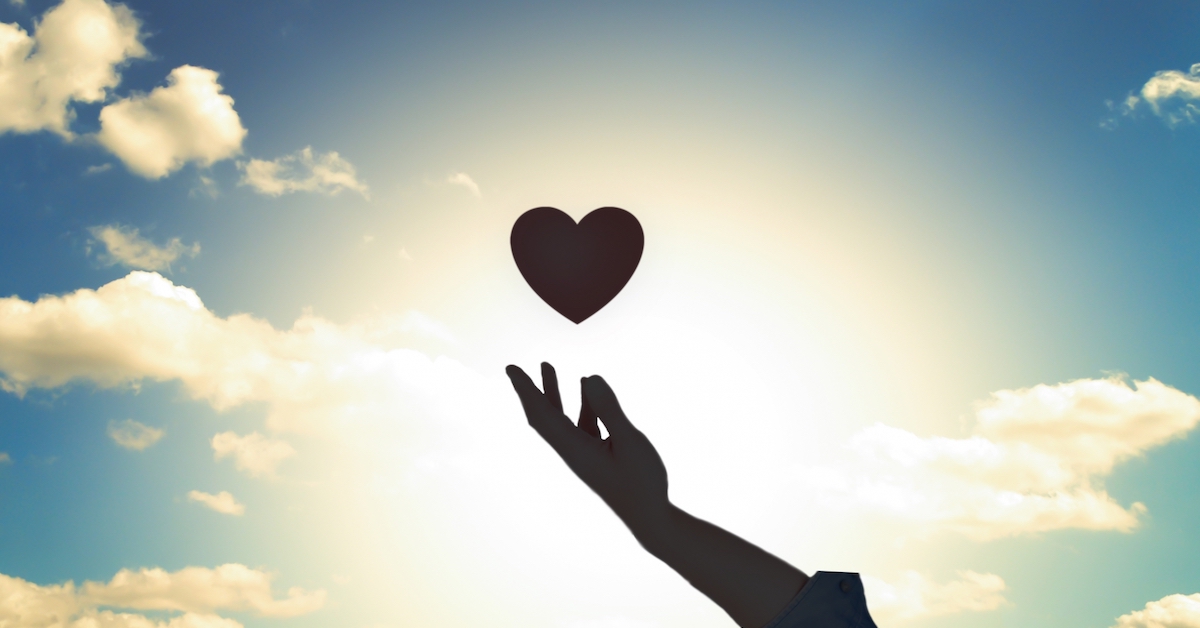 死にほくろが手のひらにある意味は 手に現れる幸運サインと凶サイン Rolmy