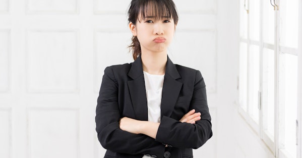 年下彼氏をしんどいと感じる理由7つ 長続きする付き合い方は Rolmy 年下彼氏をしんどいと感じる理由7つ 長続きする付き合い方は Rolmy