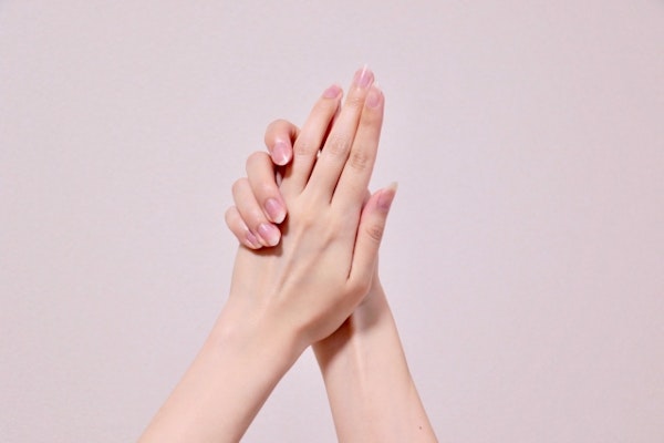 手が綺麗な人がモテる理由とは 手が綺麗になるための方法も解説 Rolmy 手が綺麗な人がモテる理由とは 手が綺麗になるための方法も解説 Rolmy