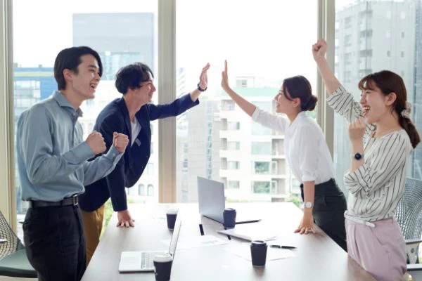 仕事をそつなくこなす人 5つの特徴 実は褒め言葉とは限らない Rolmy 仕事をそつなくこなす人 5つの特徴 実は褒め言葉とは限らない Rolmy
