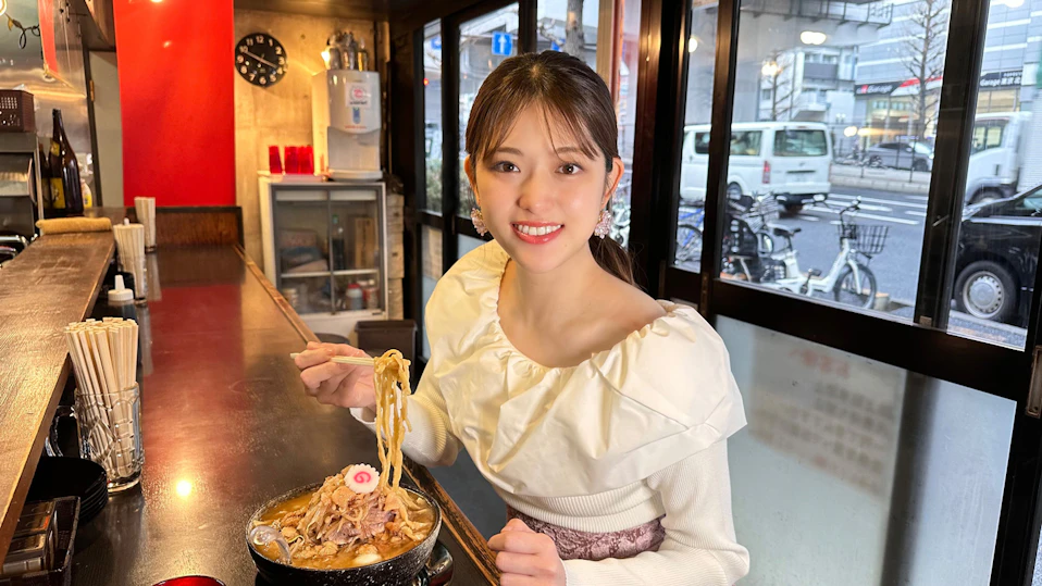 ラーメンを食べる。_松村沙友理