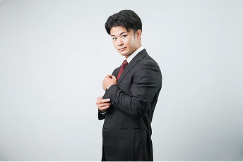 圧倒的な行動力で、
自らチャンスを稼ぎ出せる方