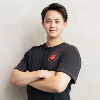 石井 諒聖