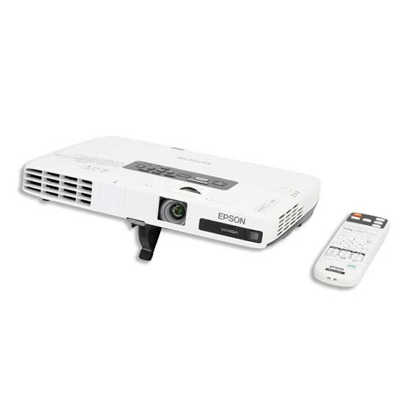 EPSON EB-1776w プロジェクター