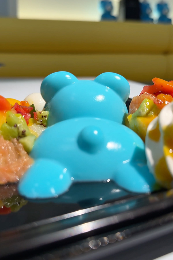 えふたんの"おちり"をぺちぺちしちゃお！ぷるぷるババロア