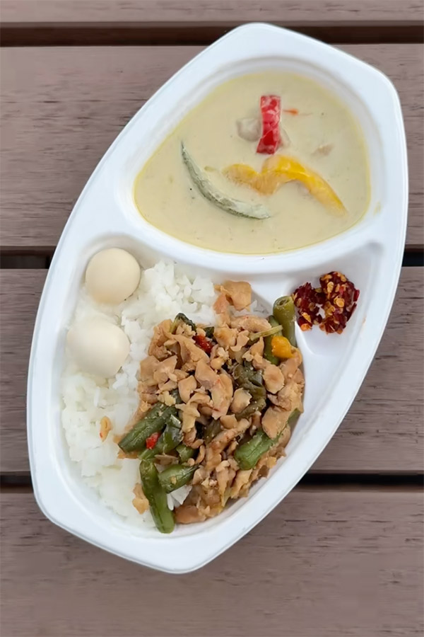 どっちも食べたいあなたへ……タイの定番料理セット
