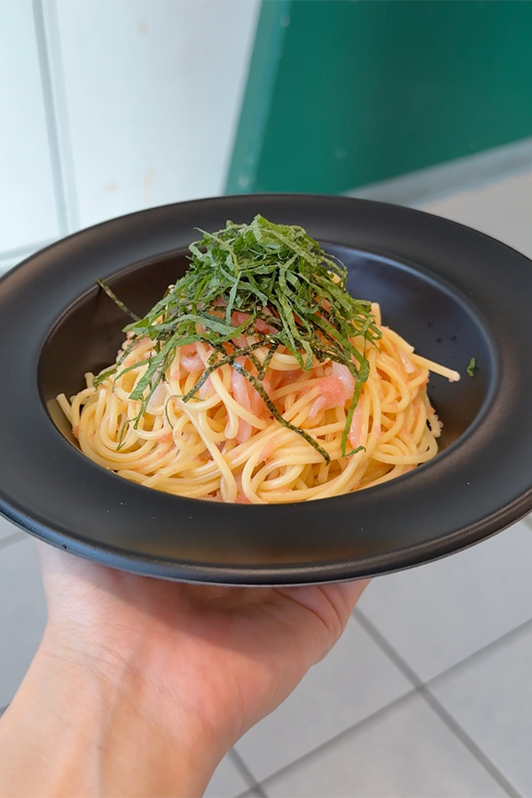 曽谷龍平の得意料理を再現！いかそーめん入りたらこパスタ