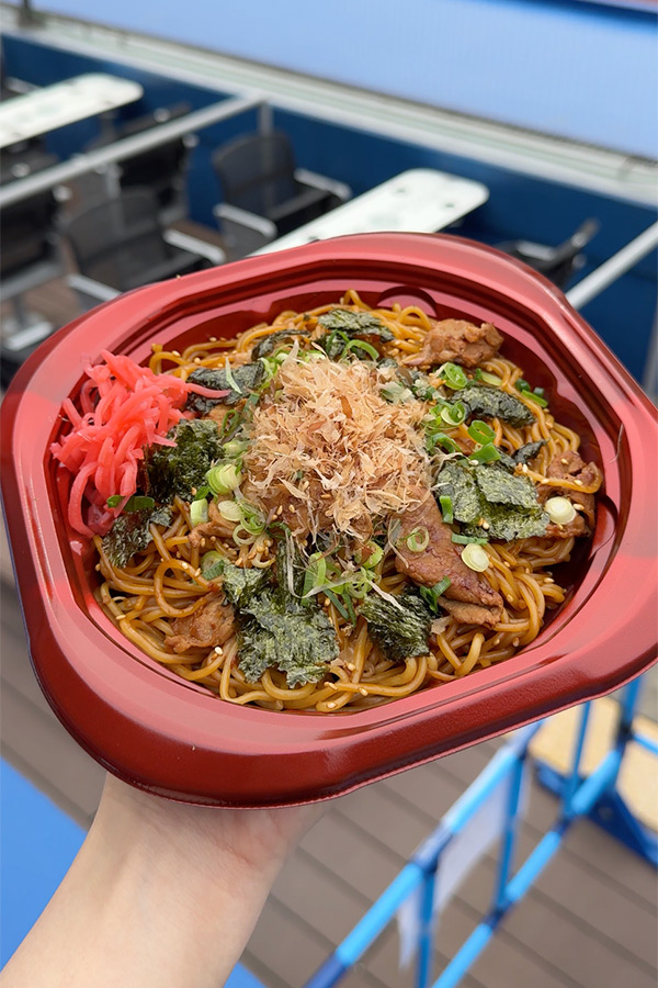 焦がし醤油の香ばしさが◎千葉のソウルフード「ブラック焼きそば」