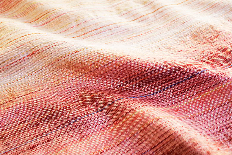 季節の植物で草木染めと機織りを体験 世田谷「アトリエシムラ」にて