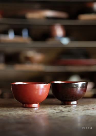 Learn Traditional Tableware Lacquering from a Craft Master of Kamakura-bori  Lacquerware