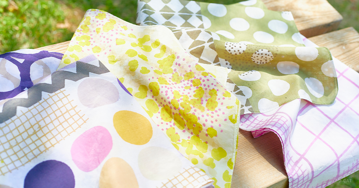 テキスタイルデザイナー・二宮とみ氏に学ぶシルクスクリーン −草木染