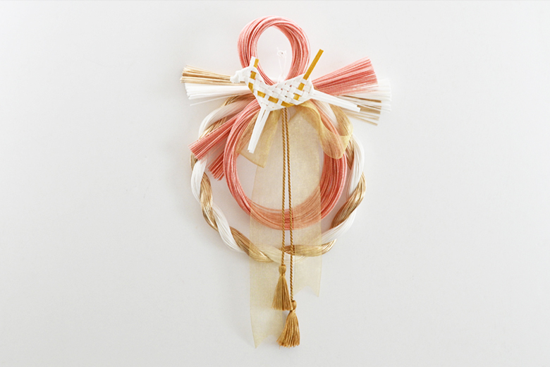 水引工芸家・内野敏子氏に教わるお正月飾り 池袋「自由学園明日館」にて