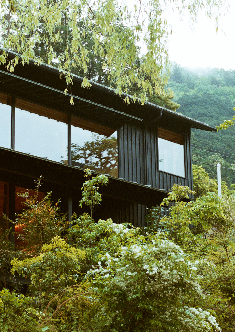 [Short Stay] Explore Tokyo’s Rural Okutama Region with an Overnight Stay and Forge Your Own Mini-Katana at Hirata Swordsmith