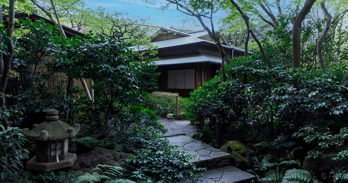 お茶室 黒柿 ろぶち お茶 お花 生け花 和室 日本 旅館 ろぶち 炉縁