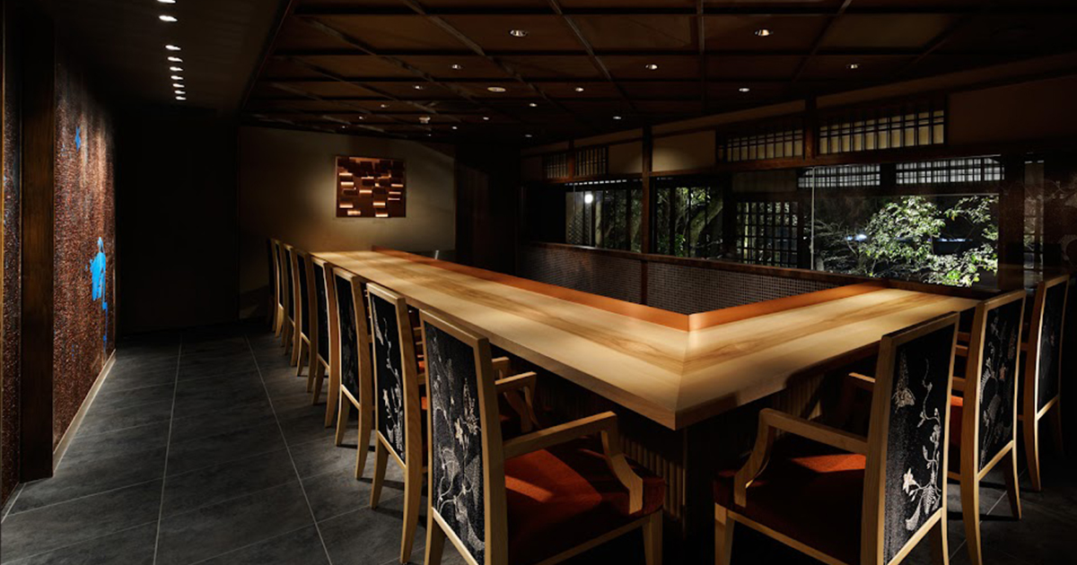 円山四条派9代目・水嶋一舟氏に習う水墨画 −京都・東山 アカガネ