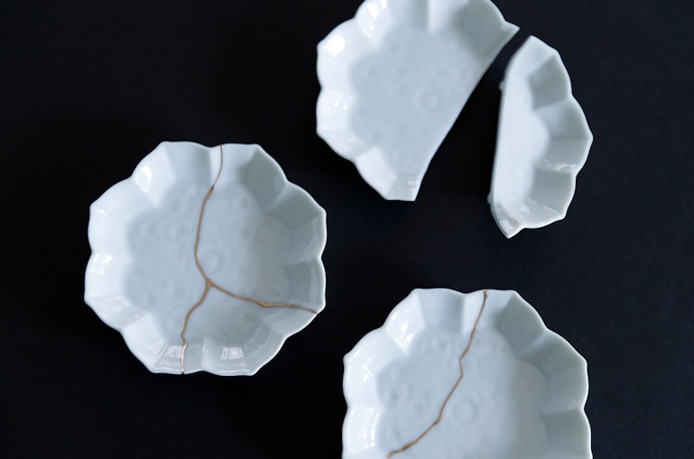 金継ぎが伝える、再生のやさしいかたち。