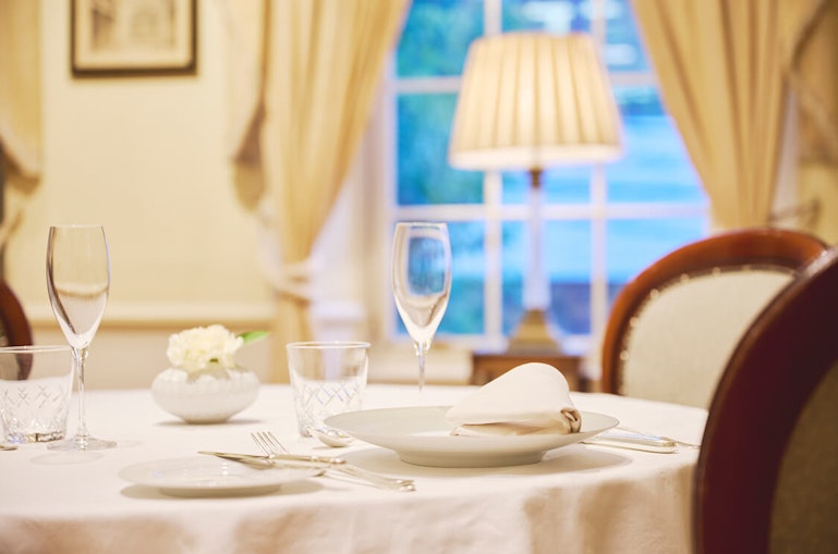 一歩深く知る、マナーとおもてなし