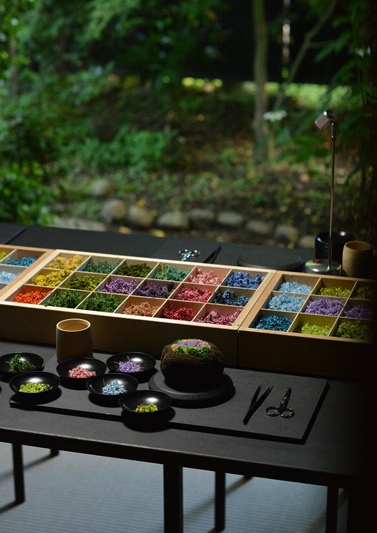 Create Vivid Otherworldly Ikebana Beauty with a Flower Artist in