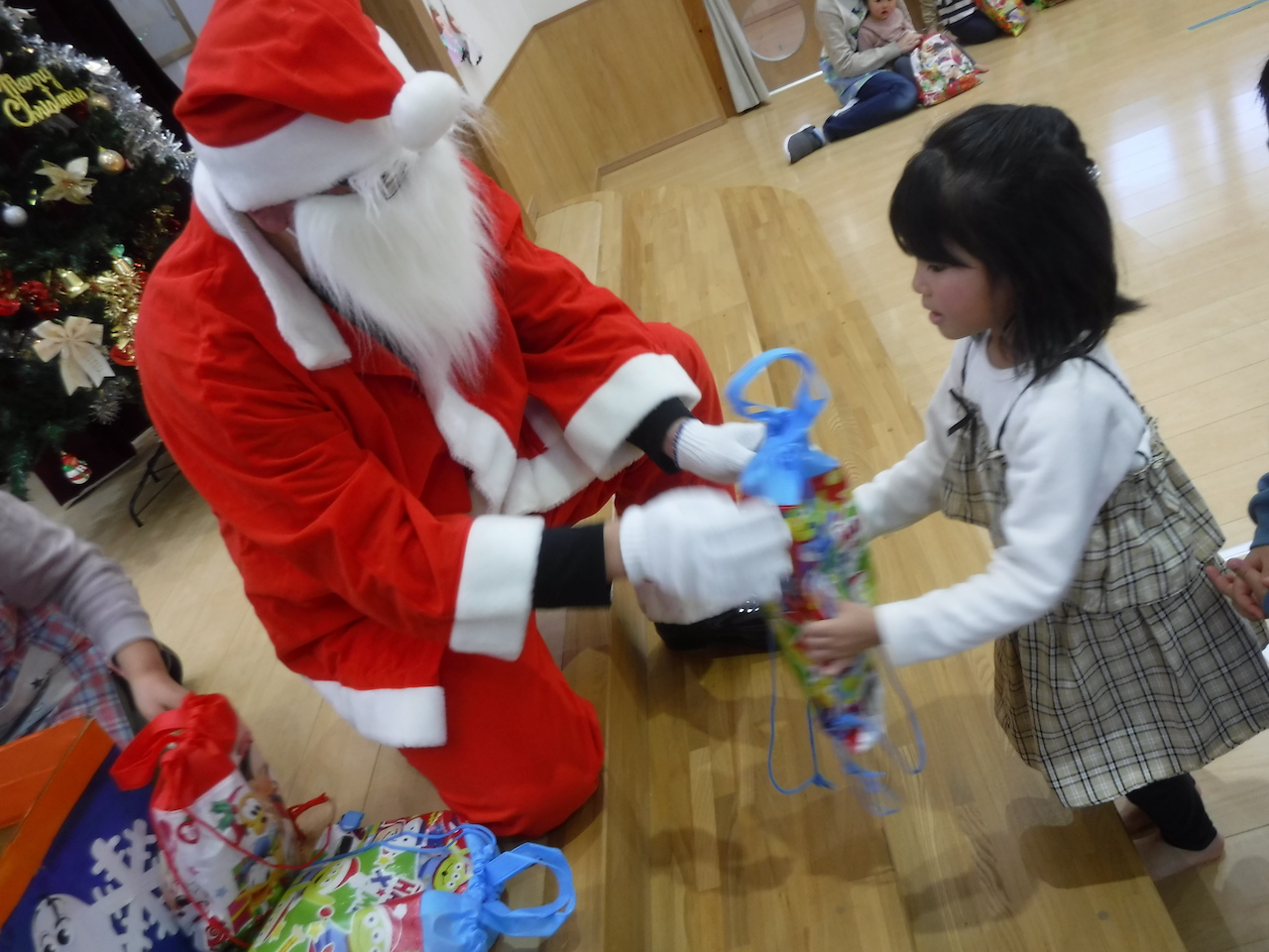 クリスマス誕生会