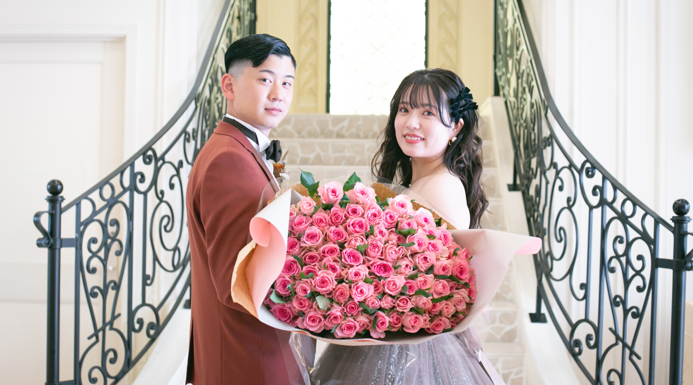 Spring Wedding -Dozen rose ceremony-