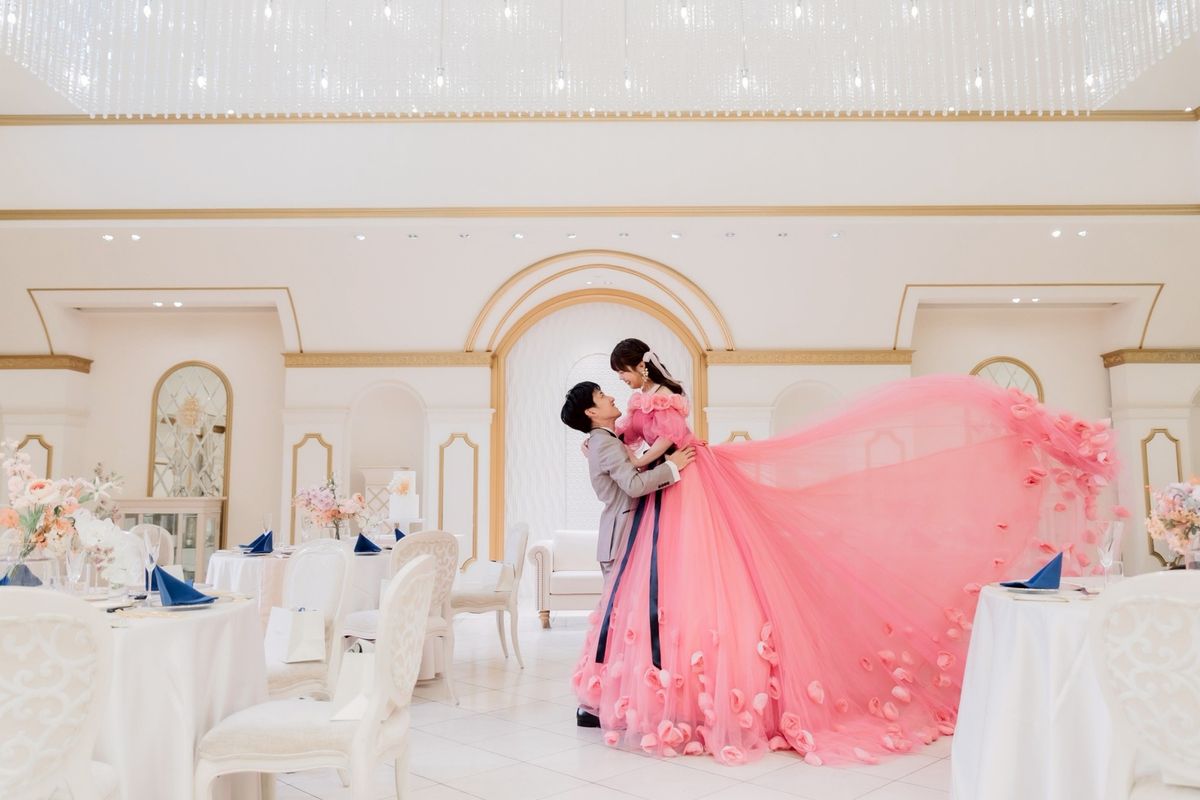 アイドルとお寿司、夢と大好きなものに囲まれた結婚式