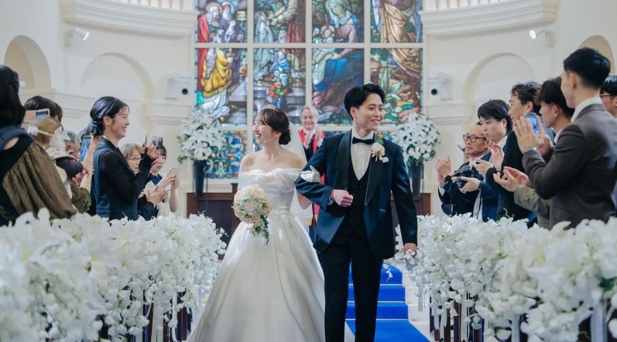 笑顔が溢れみんながリラックスして楽しんだ、アットホームな結婚式