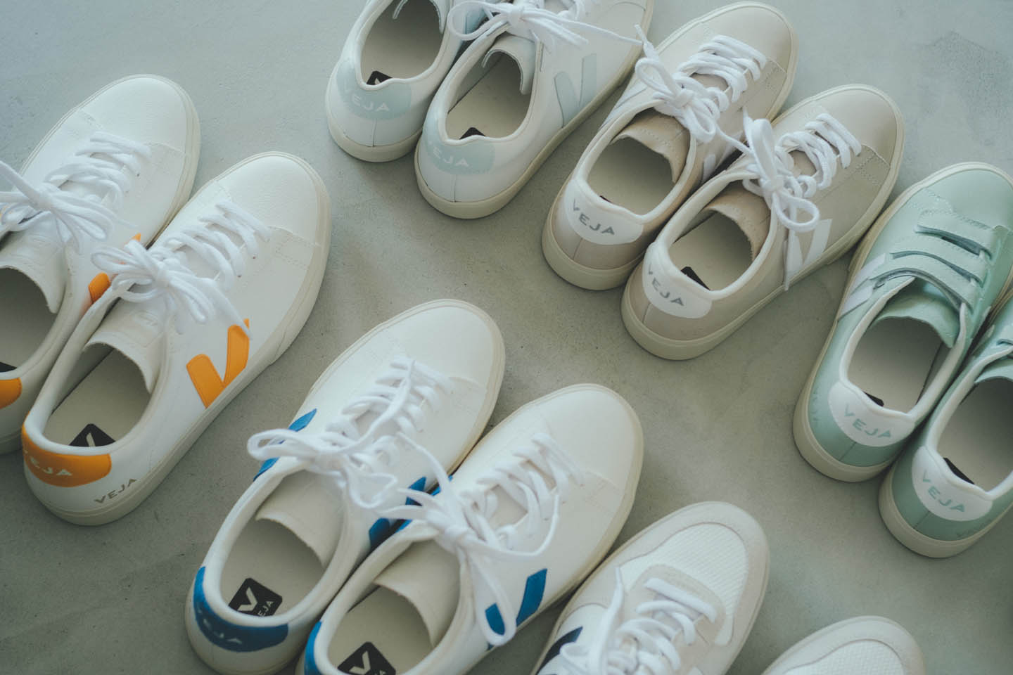 VEJA　クラシック スニーカー 23.0　フランスブランド pic-v-10-3.jpg