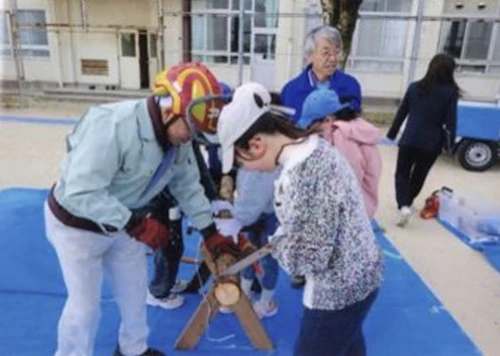 番外編 現場セミナー：鈴が峰小学校体験活動に参加しての活動写真