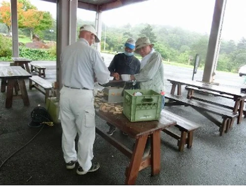 植樹祭の事前準備に参加しての活動写真