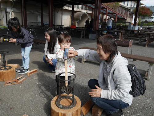 薪割りにも挑戦！