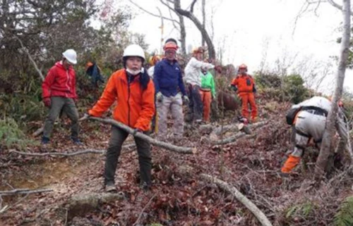 現場セミナー：鬼ケ城山 陽光桜植樹の活動写真