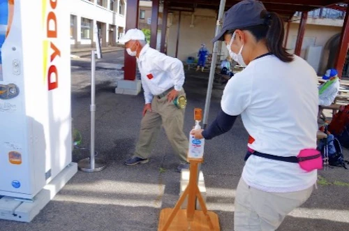 「山の日」祝日５周年記念植樹祭報告の活動写真