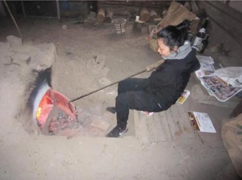 番外編現場セミナー「炭焼き体験講座」の活動写真