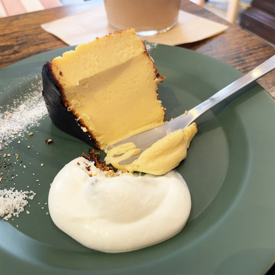 都内21時以降も使える 夜カフェ チーズケーキリスト スイーツのことならtastemade 都内21時以降も使える 夜カフェ チーズケーキリスト スイーツのことならtastemade