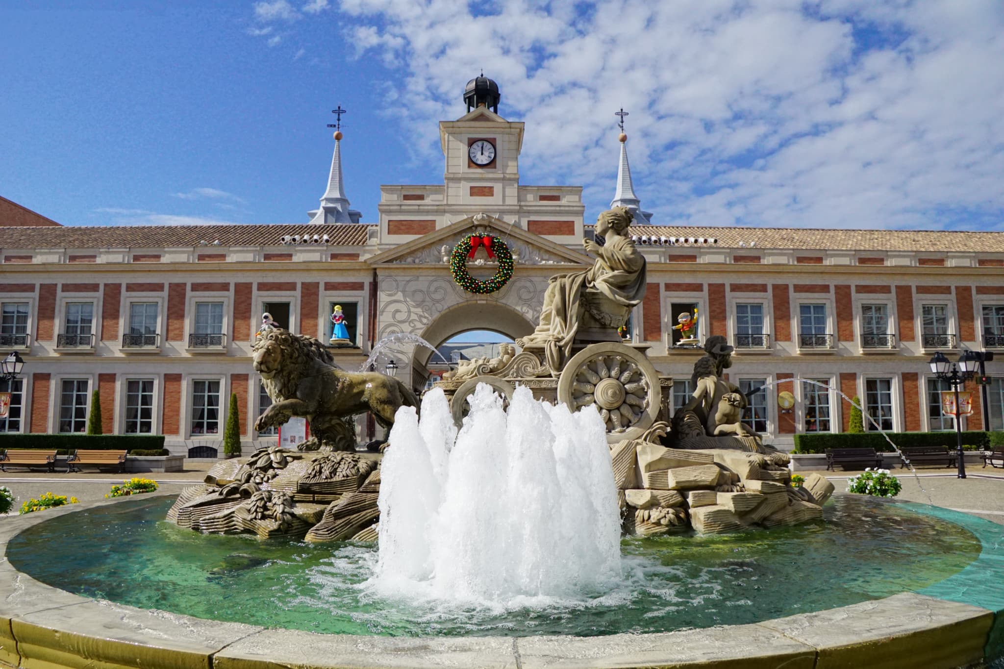 三重夫婦と恋のリアル ―推し活とスペイン村編