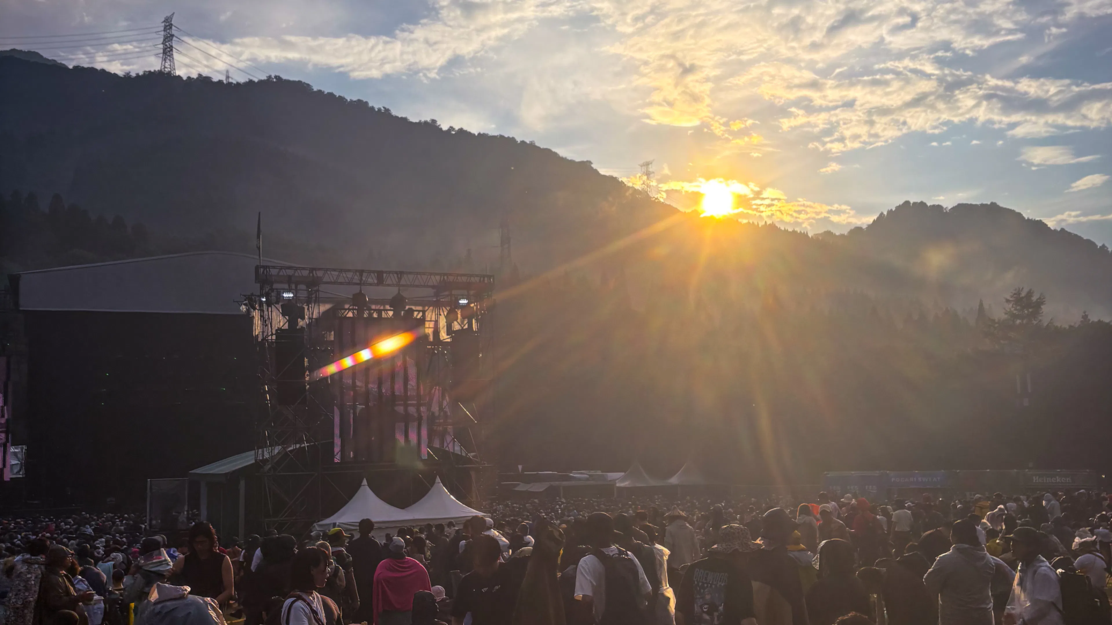 【現地レポート】フジロック 2025 DAY2 を振り返る