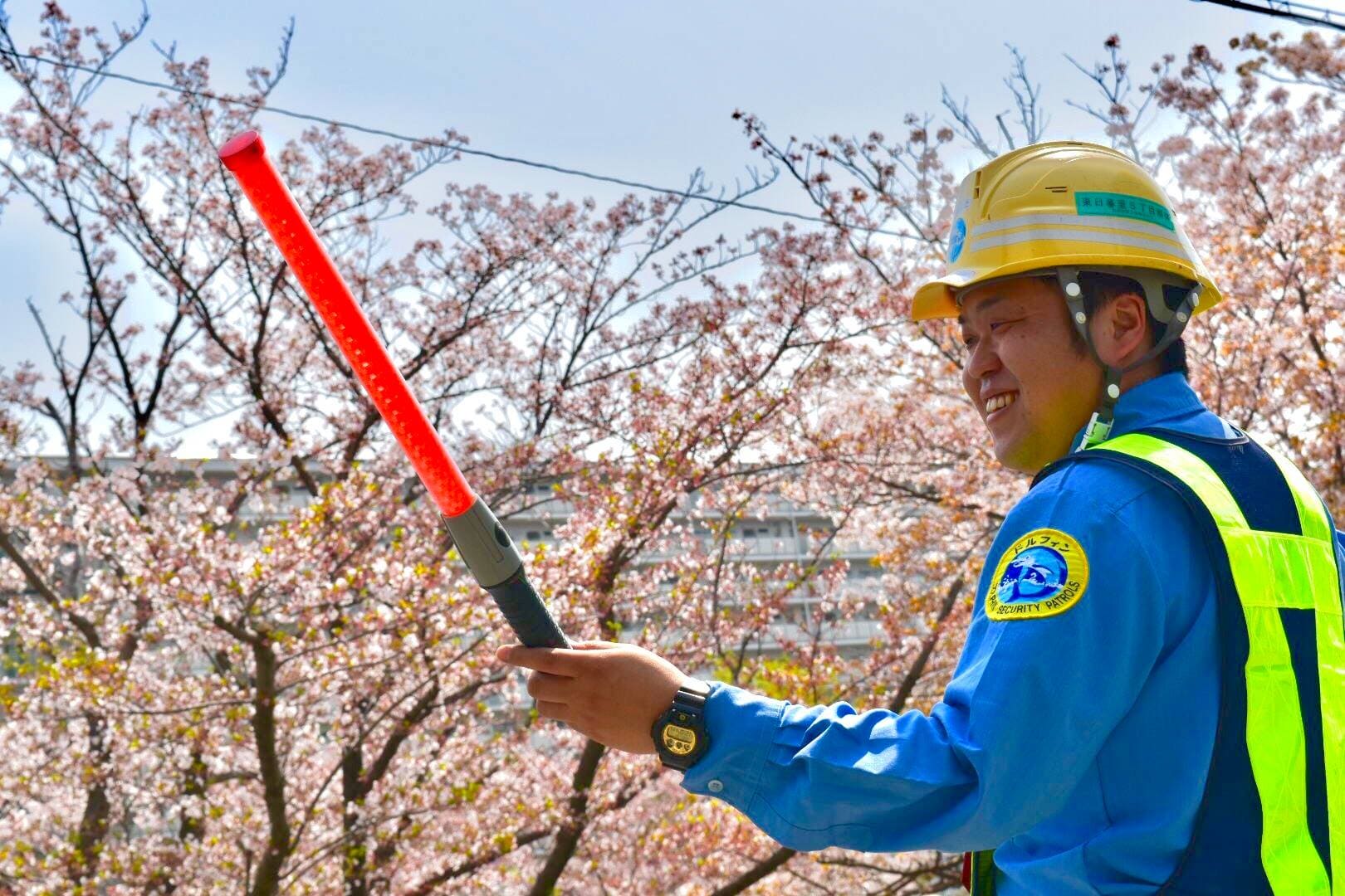 警備の仕事は本当にきつい?初心者が直面する3つの厳しさと乗り越え方