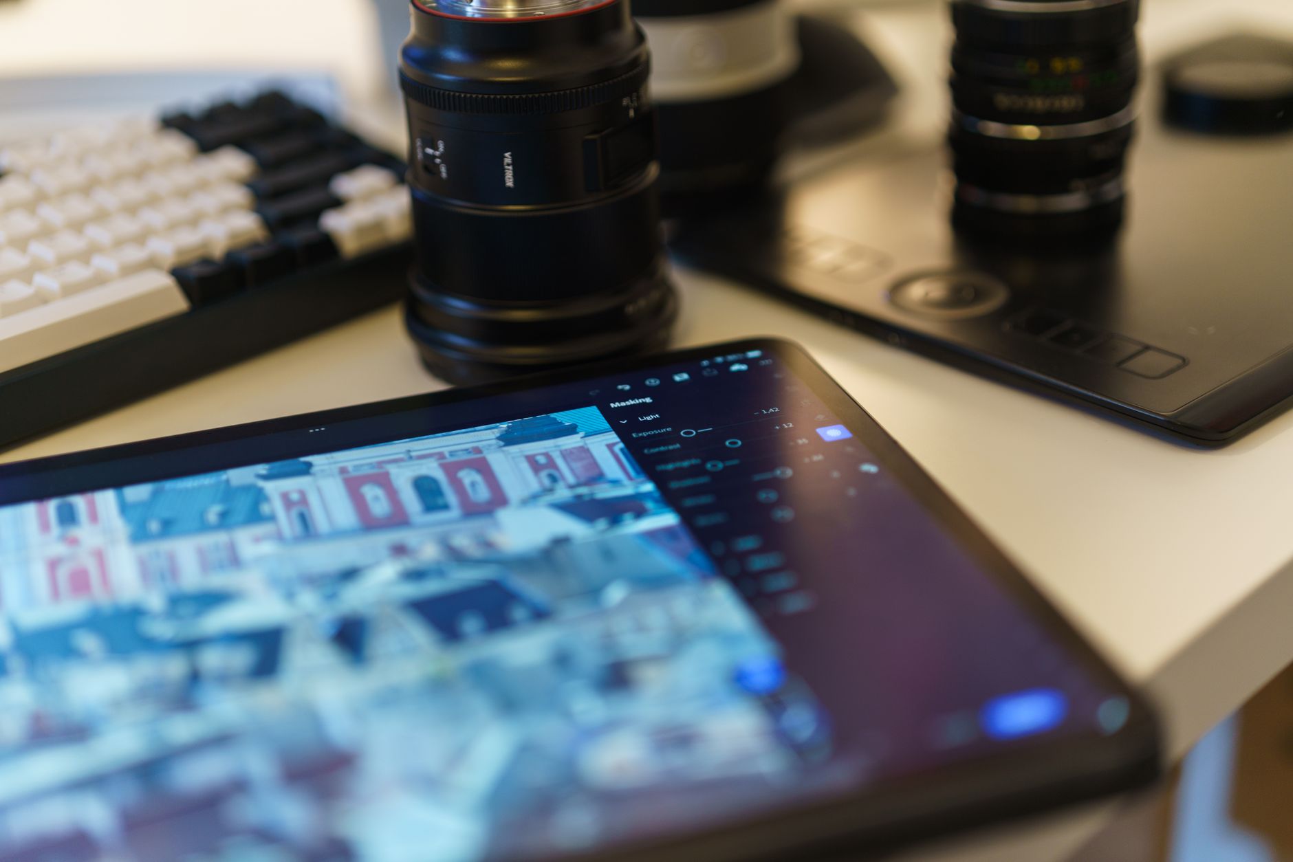 smartphone tablet photo editing