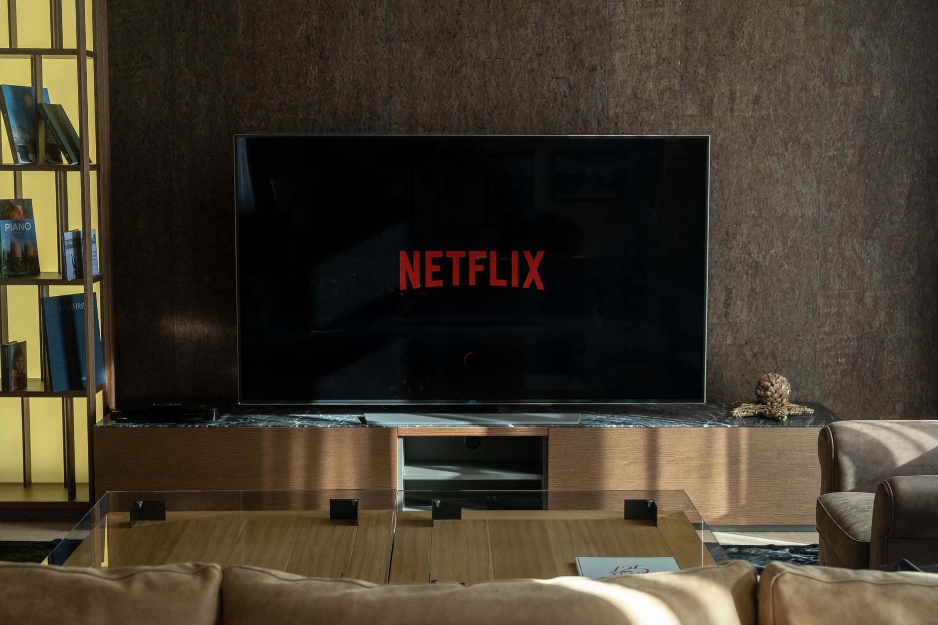 netflix streaming laptop tv